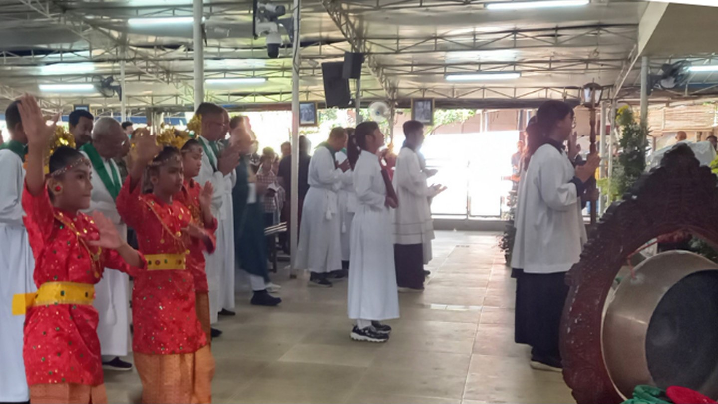 Partisipasi Aktif SMP Marsudirini Bogor dalam Perayaan HUT Paroki St. Joannes Baptista Parung